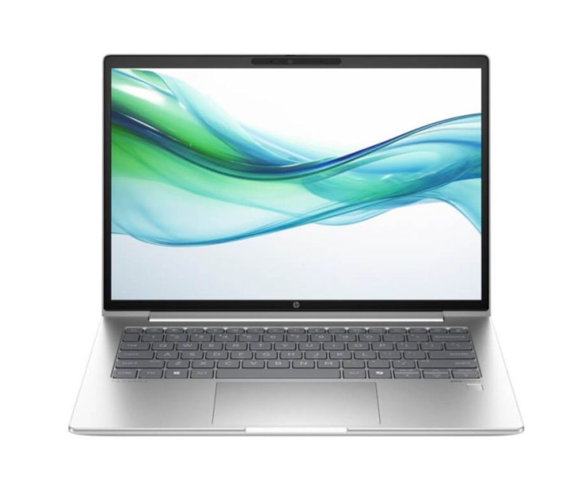 HP Probook 445 G11 Ryzen 7 7735U 16GB (1x16GB) DDR5 4800 1TB PCIe NVMe TLC SSD 14.0 WUXGA UWVA 300 5MP IR 60Hz bnt 面板 Win 11 Pro 64 Wi Fi 6E AIM + 蓝牙 5.3 双 AryMicUSB2 WFOVCamera 带数字小键盘的点击板 HP 3 年 NBD 现场服务